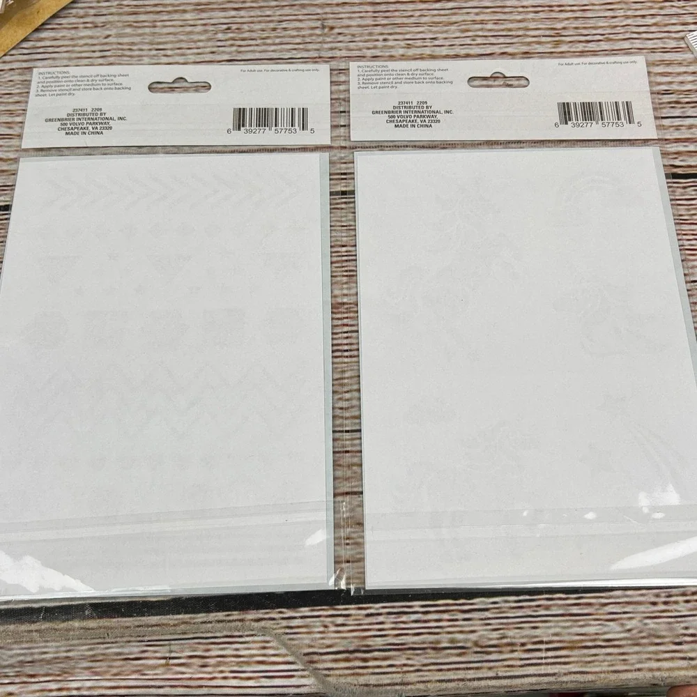 Crafter's Square Self-Adhesive Stencils 2 Pack Unicorn Geometric 5.9x8.3‎ 237411